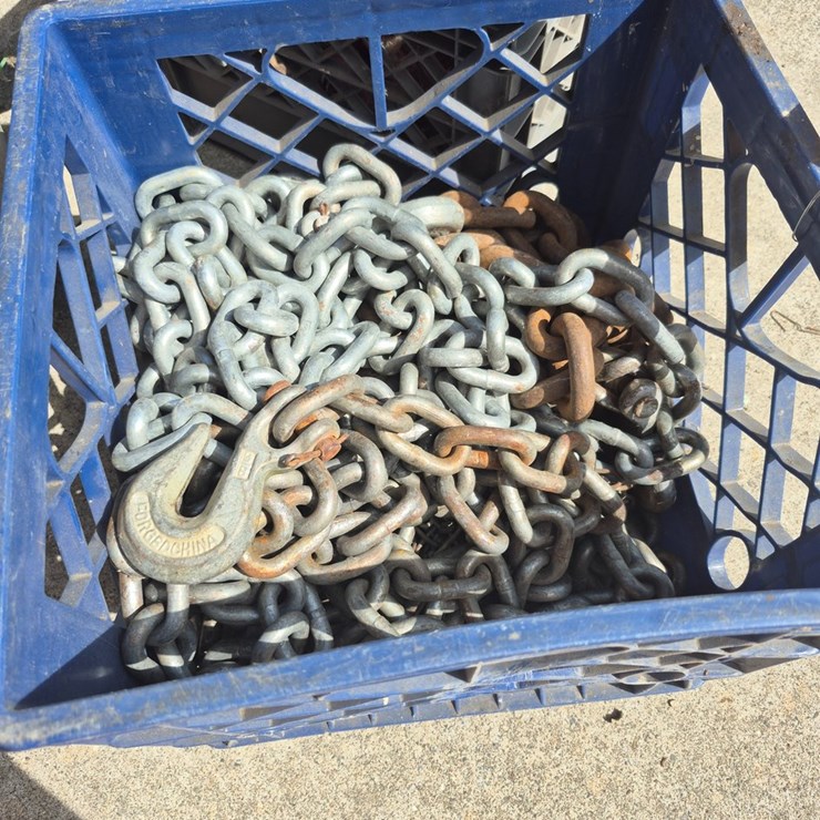 #85 • Crate of heavy duty chains