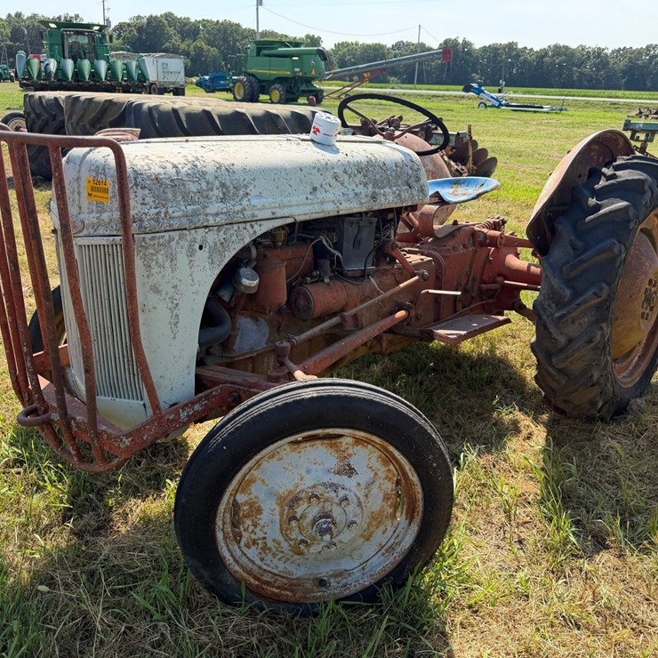 FORD TRACTOR