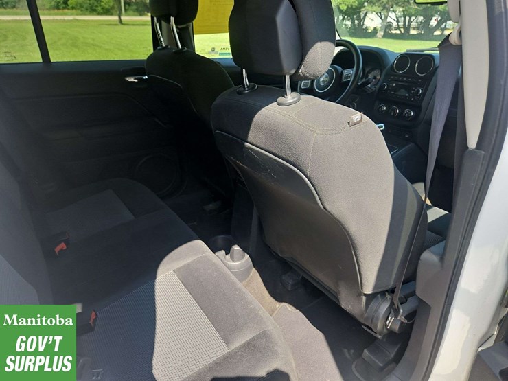 2015-jeep-patriot-image-23