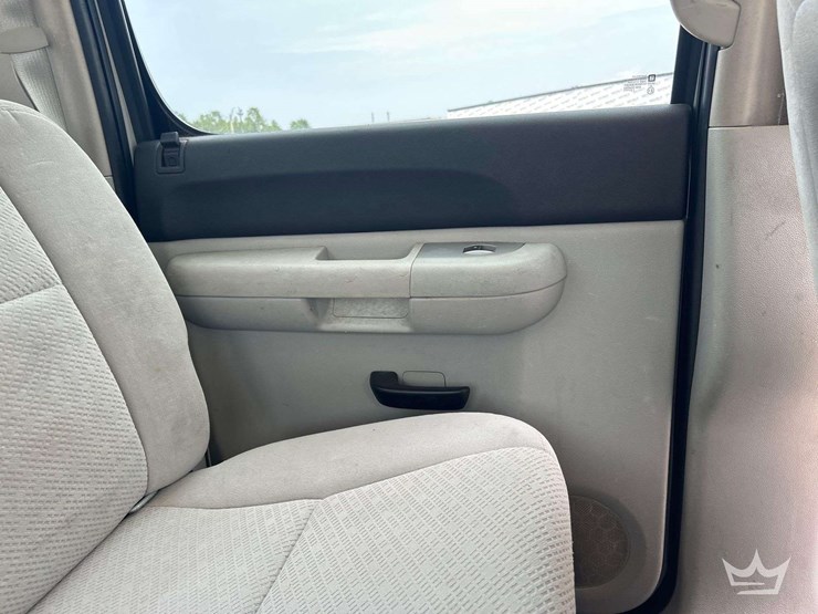 2008-chevrolet-silverado-1500-image-21