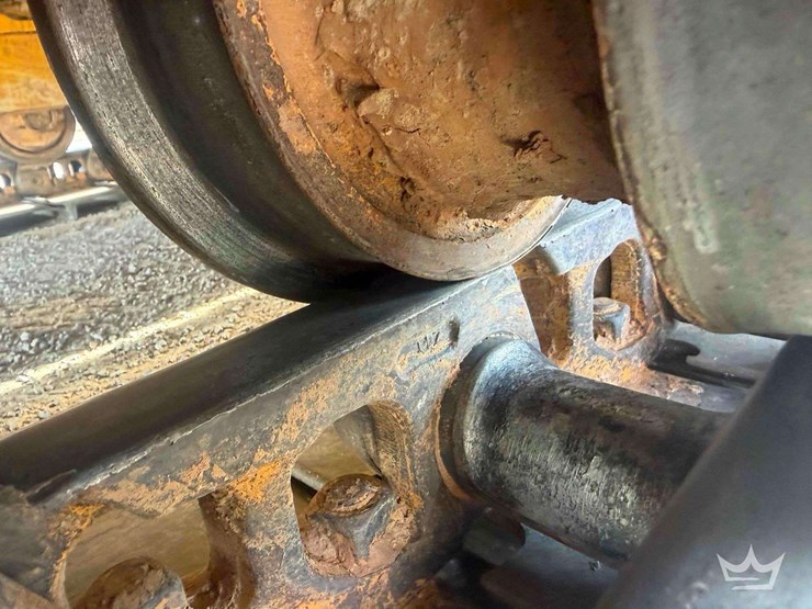 2020-deere-700k-xlt-image-67