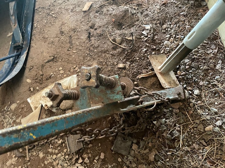 #1243-•-tow-bar-image-7