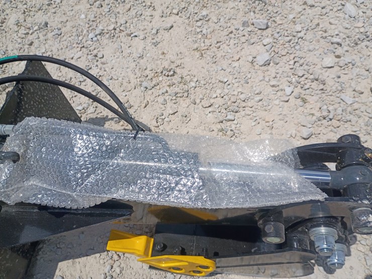 #l63-050-•-zjg-backhoe-mini-skid-steer-attachment-image-10