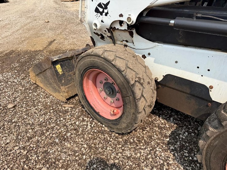 2013-bobcat-s510-image-17