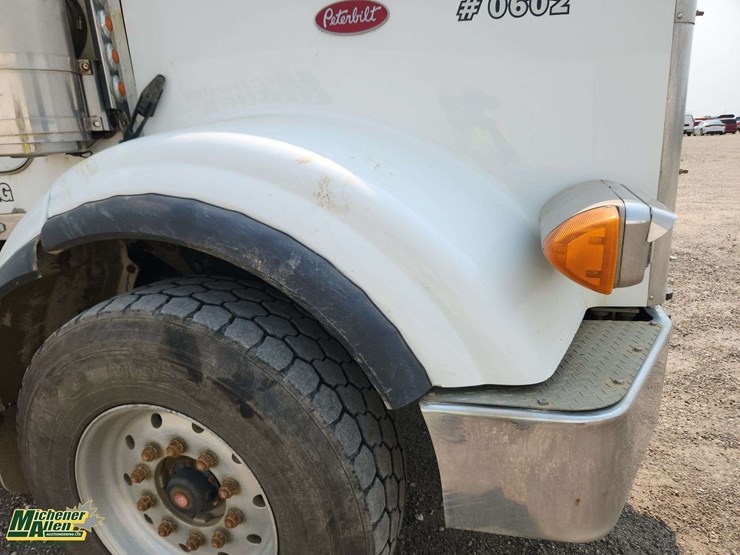 2006-peterbilt-378-image-57