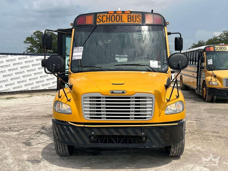2016-freightliner-b2-image-27