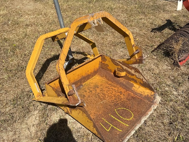 #410-•-three-point-trip-bucket-image-1