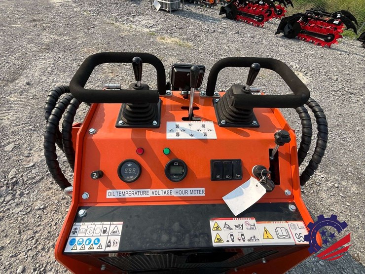 unused-2026-future-ft36c-skid-steer-loader---[skid-steer-loaders]-mini-skid-steer-image-18
