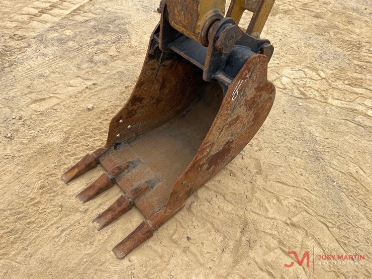 2020-caterpillar-305e2-cr-image-11
