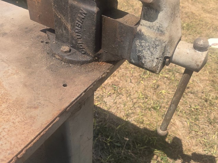 #429-•-work-bench-with-vice-image-2