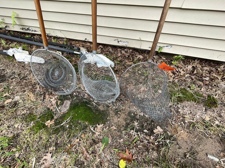 #6143-•-(3)-metal-mesh-fishing-nets-image-2
