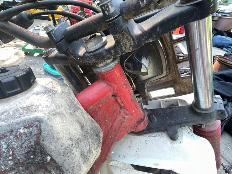 #6149-•-yamaha-bw200-dirt-bike-(sells-bill-of-sale)-image-9