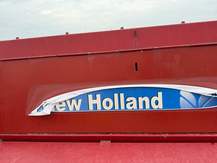 2017-new-holland-bc5070-image-10