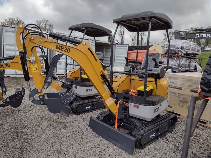 me20-yanmar-engine-excavator-(qea-3709)-image-1