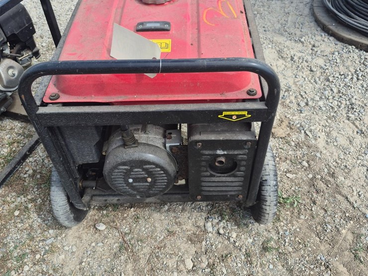 #32-•-mighty-quip-eu9500-generator-image-2