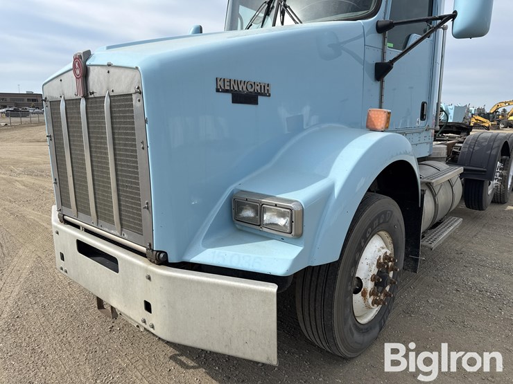 2008-kenworth-t800-image-11