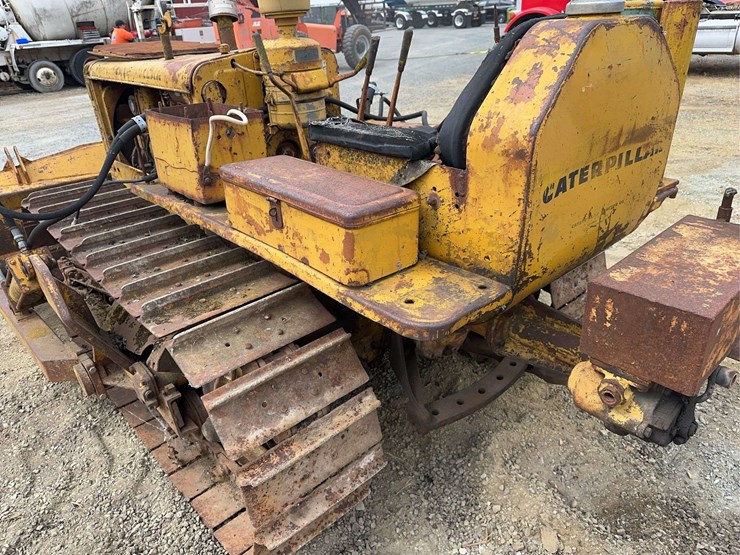 caterpillar-d2-image-19