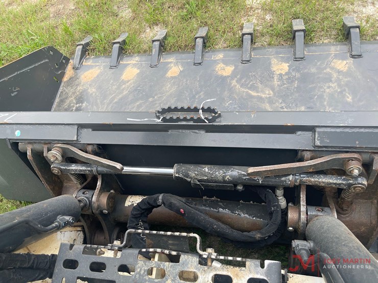 2019-bobcat-t770-image-13
