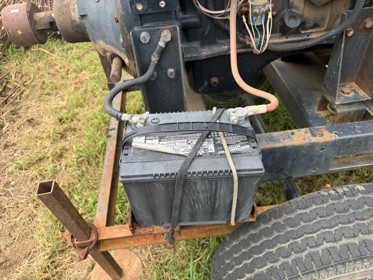 case-ih-4390-image-19