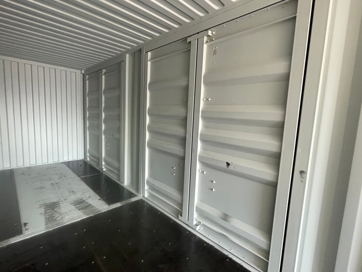 #2351-•-40'-high-shipping-container-image-19