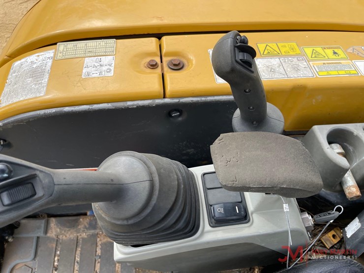 2020-caterpillar-305e2-cr-image-19