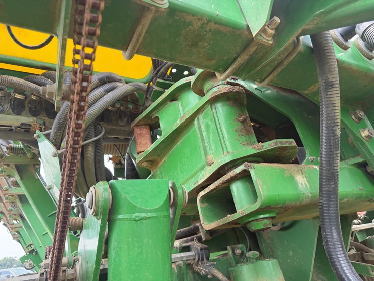 john-deere-1790-image-57