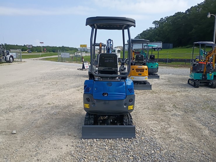 #l62-012-•-2026-diesel-cfg-qk20yc-mini-excavator-image-3