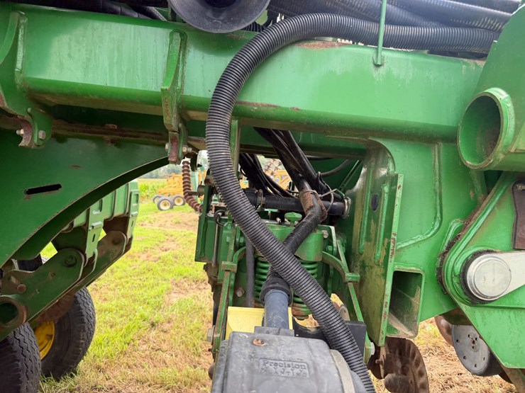 john-deere-1790-image-148