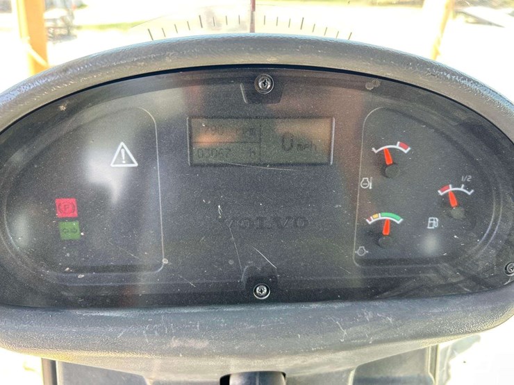 2006-volvo-g710b-articulated-motor-grader-image-12