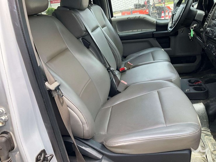 2018-ford-f350-image-26