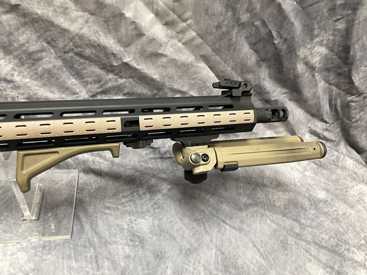 #10695-•-springfield-saint-victor-,-556-nato-semi-auto-rifle,-sn:-st539897-image-6