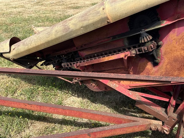 #420-•-mccormick-corn-picker-image-14