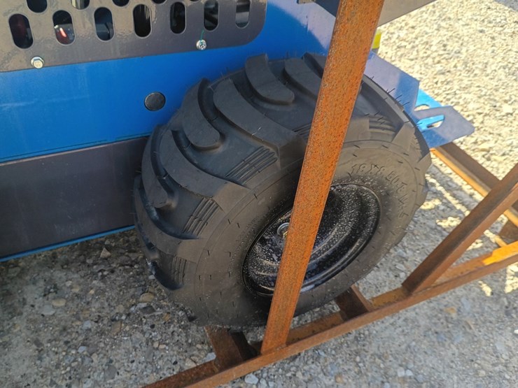 #l66-010-•-2026-agt-mx-mrw14-mini-skid-steer-image-22