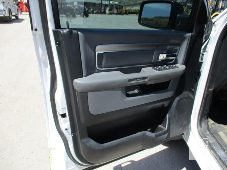 2018-dodge-ram-1500-image-13
