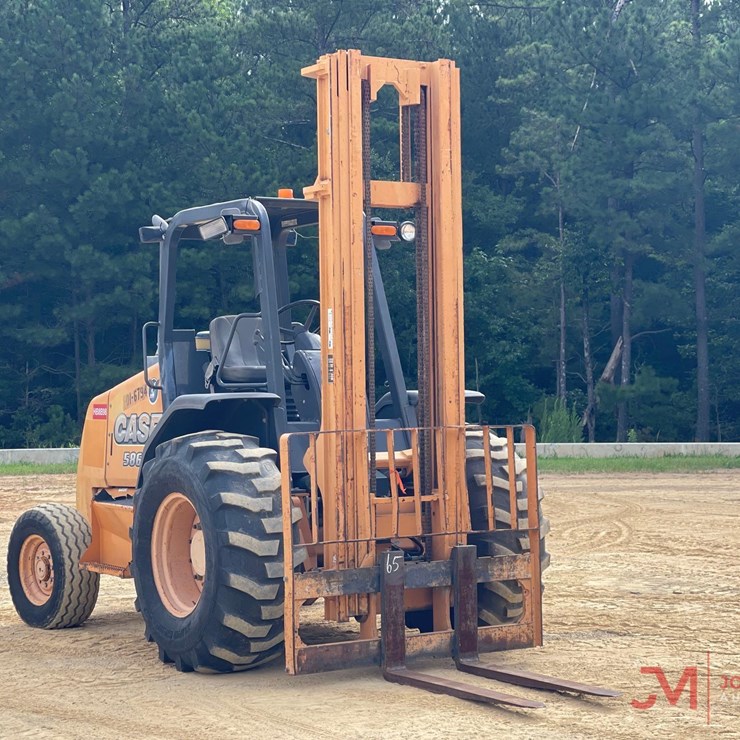 2014 CASE 586H