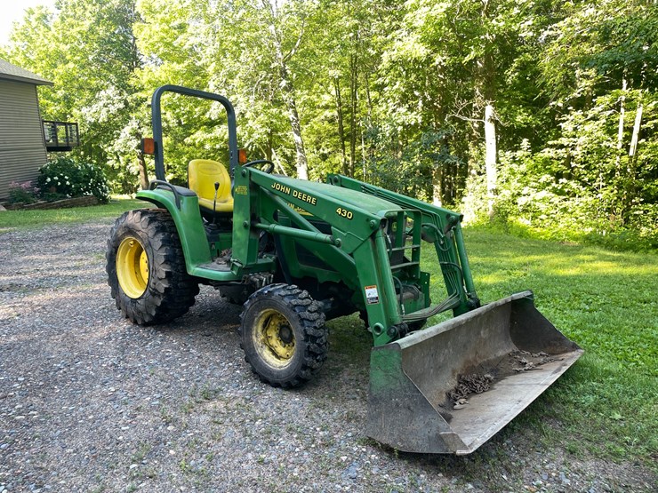john-deere-4400-image-2