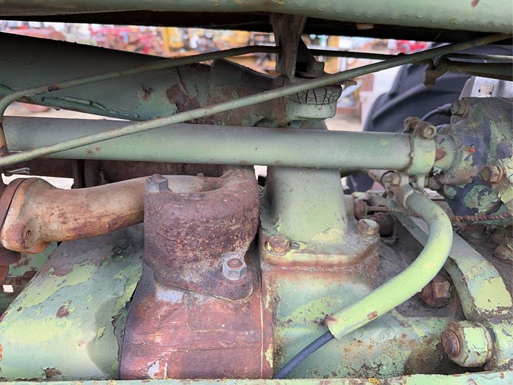 john-deere-model-b-image-14