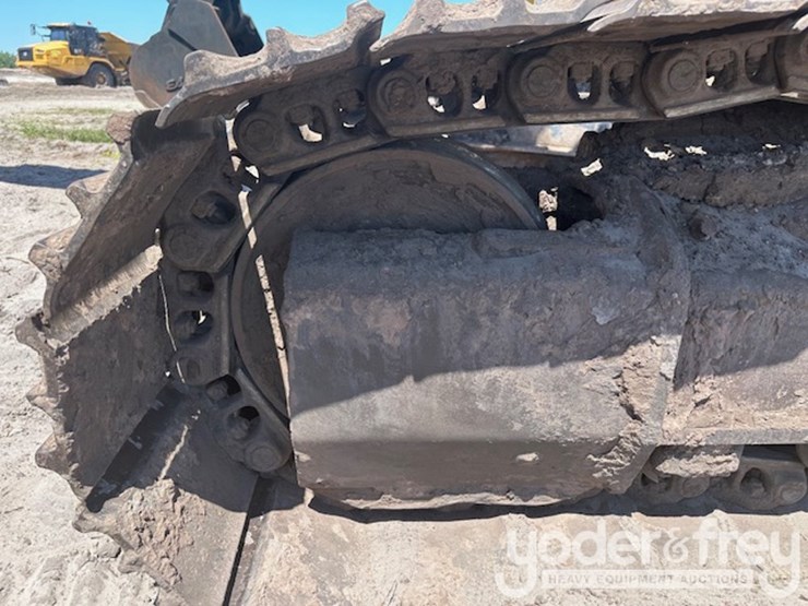 2014-caterpillar-329el-image-8
