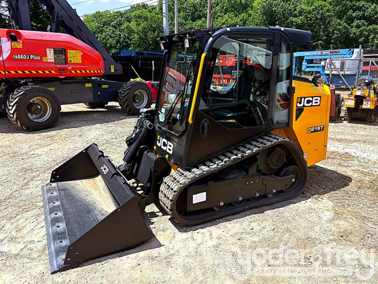 2026-jcb-215t-image-3