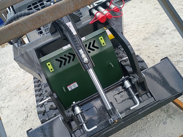 #l63-019-•-2026-zjg-380-mini-skid-steer-image-23