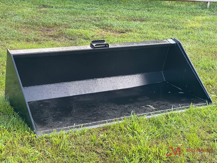 new-71"-smooth-bucket-skid-steer-attachment-image-1