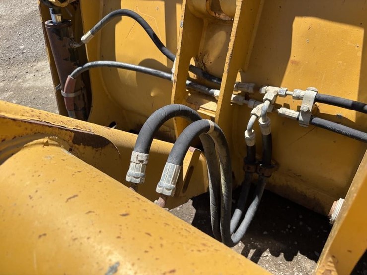 2007-caterpillar-420e-image-16