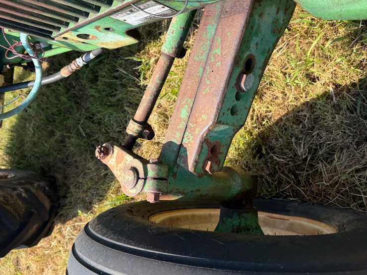 1972-john-deere-820-image-16