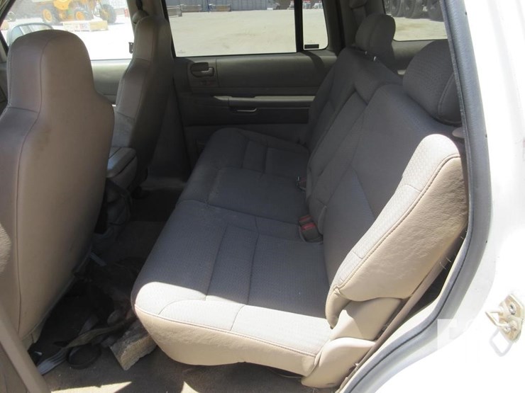 2001-dodge-durango-image-11