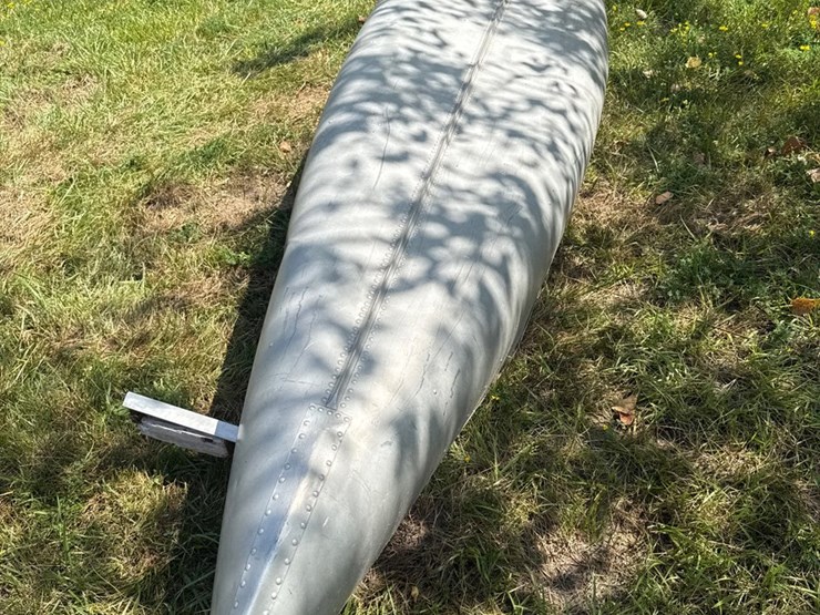 #414-•-17-foot-aluminum-canoe-image-6