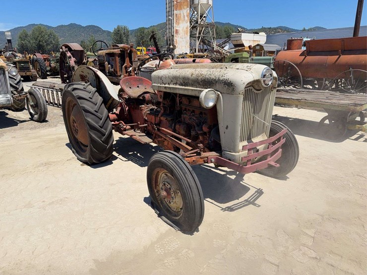 ford-800-image-7