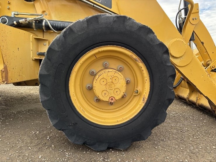 2007-caterpillar-414e-image-26