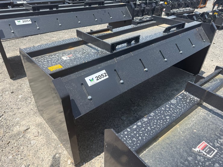 #2052-•-unused-jct-96"-skid-steer-pusher-box-inv#49885-image-2