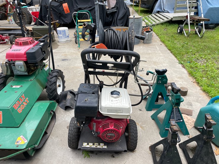 #6146-•-pressure-washer-image-2