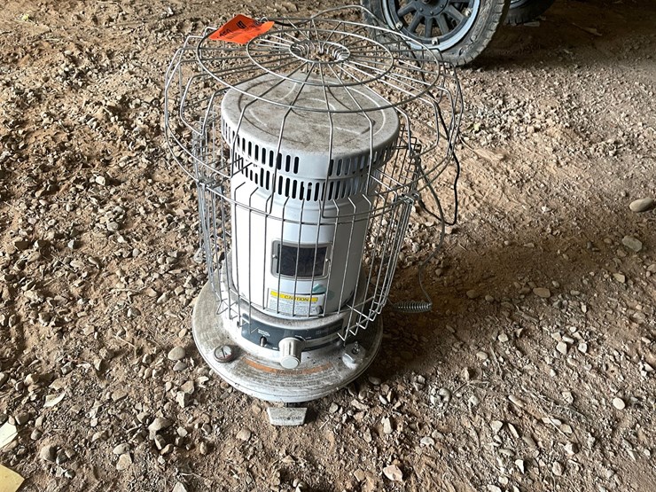 #1250-•-heatmate-hmhc-2230-kerosene-radiant-heater-image-1